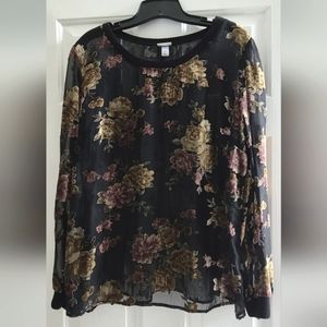 Beautiful Velvet Floral Detail Top
